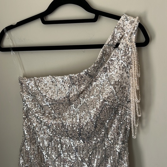 NWT One Shoulder Sequins Nude Dress - Picture 8 of 10